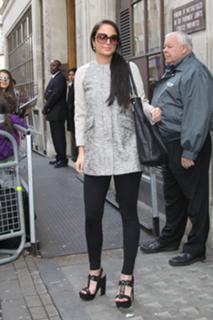 Tulisa feet photo thumbnail