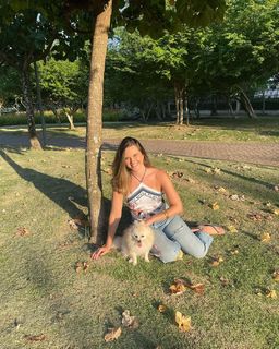 Juliana Paiva feet photo thumbnail