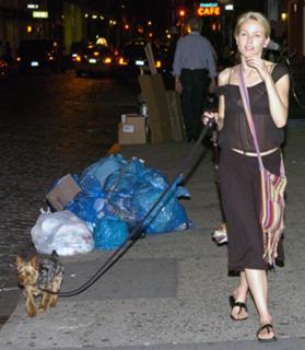 Naomi Watts feet photo thumbnail