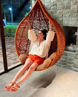 Giovanna Antonelli feet photo thumbnail