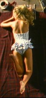 Kylie Minogue feet photo thumbnail