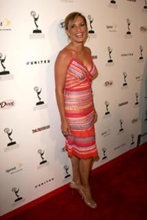 Mariska Hargitay feet photo thumbnail