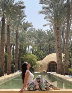 Dorra Zarrouk feet photo thumbnail