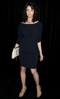 Abigail Spencer feet photo thumbnail