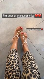Cristina Pedroche feet photo thumbnail