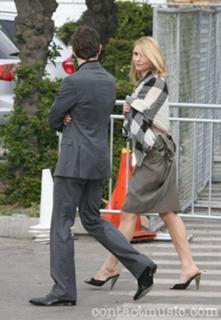 Claire Danes feet photo thumbnail
