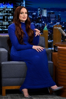 Sophie Turner feet photo thumbnail