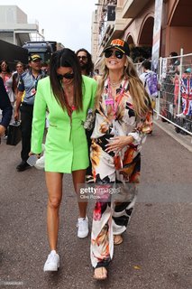 Heidi Klum feet photo thumbnail