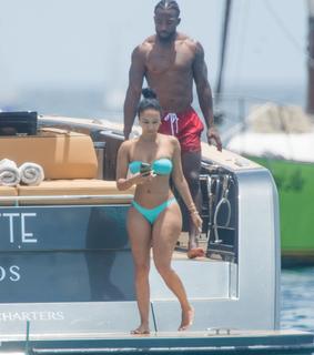 Draya Michele feet photo thumbnail
