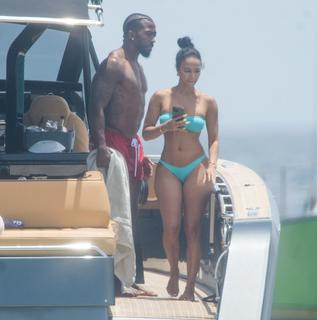 Draya Michele feet photo thumbnail