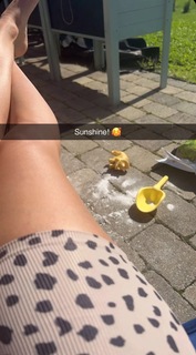 Brittney Smith feet photo thumbnail