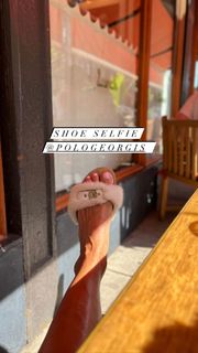 Kelly Bensimon feet photo thumbnail