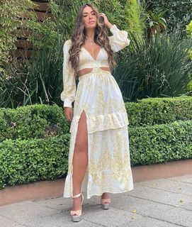Galilea Montijo feet photo thumbnail