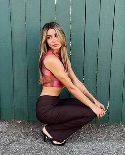Madison Reed feet photo thumbnail