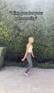 Jenna Davis feet photo 5