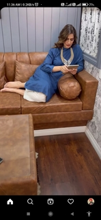 Sonali Bendre feet photo thumbnail