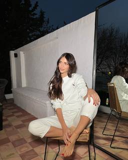 Zaira Nara feet photo thumbnail