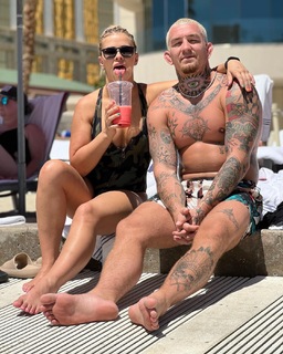 Paige VanZant feet photo thumbnail