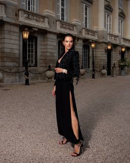 Alessandra Ambrosio feet photo thumbnail