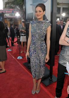 Marion Cotillard feet photo thumbnail