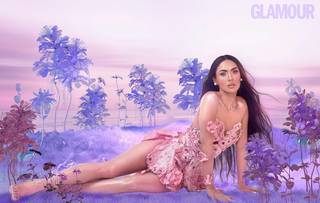 Megan Fox feet photo thumbnail