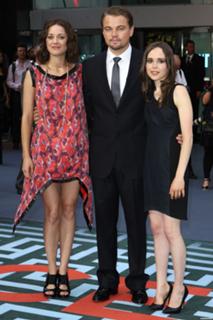 Marion Cotillard feet photo thumbnail