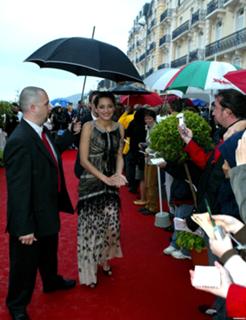 Marion Cotillard feet photo thumbnail