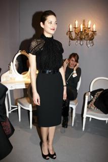 Marion Cotillard feet photo thumbnail