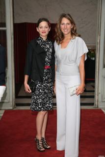 Marion Cotillard feet photo thumbnail