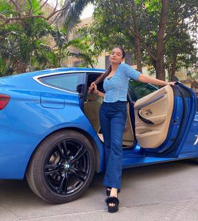 Anushka Sen feet photo thumbnail