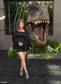 Chanel West Coast feet photo thumbnail