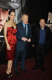 Marion Cotillard feet photo thumbnail
