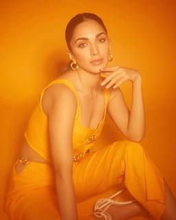 Kiara Advani feet photo thumbnail