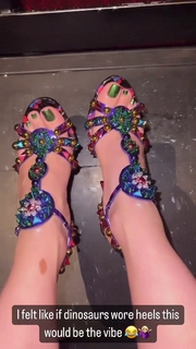 Chanel West Coast feet photo thumbnail