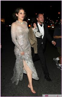 Marion Cotillard feet photo thumbnail