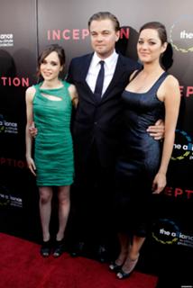 Marion Cotillard feet photo thumbnail