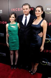 Marion Cotillard feet photo thumbnail