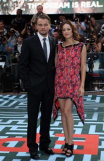 Marion Cotillard feet photo thumbnail