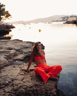 Anna Lewandowska feet photo thumbnail
