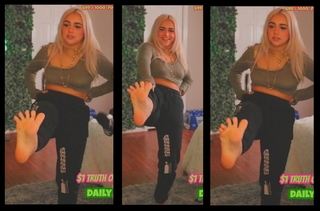 Demisux feet photo 4