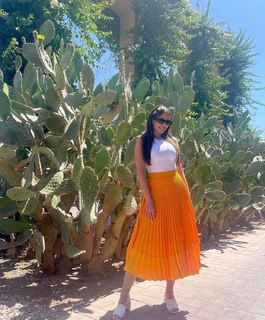 Dorra Zarrouk feet photo thumbnail