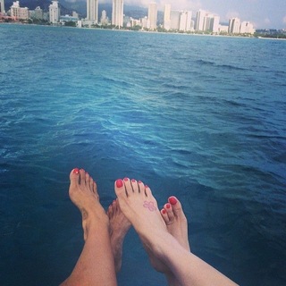 Angelababy feet photo thumbnail