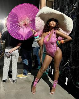Keke Palmer feet photo thumbnail