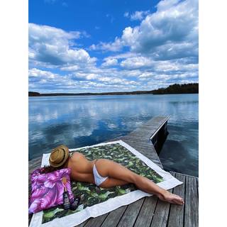 Anna Mucha feet photo thumbnail