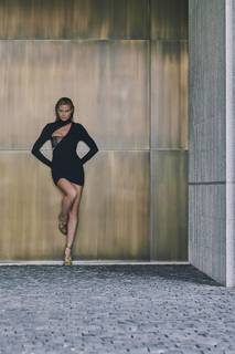 Heidi Klum feet photo thumbnail