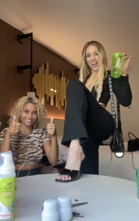 Charly Jordan feet photo thumbnail