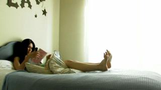 Brittani Taylor feet photo thumbnail