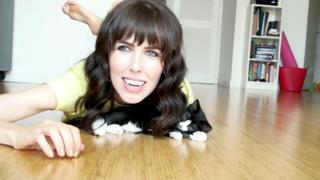 Brittani Taylor feet photo thumbnail