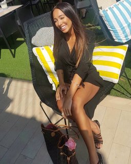 Scarlet Vas feet photo thumbnail
