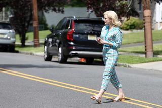 Jessica Chastain feet photo thumbnail